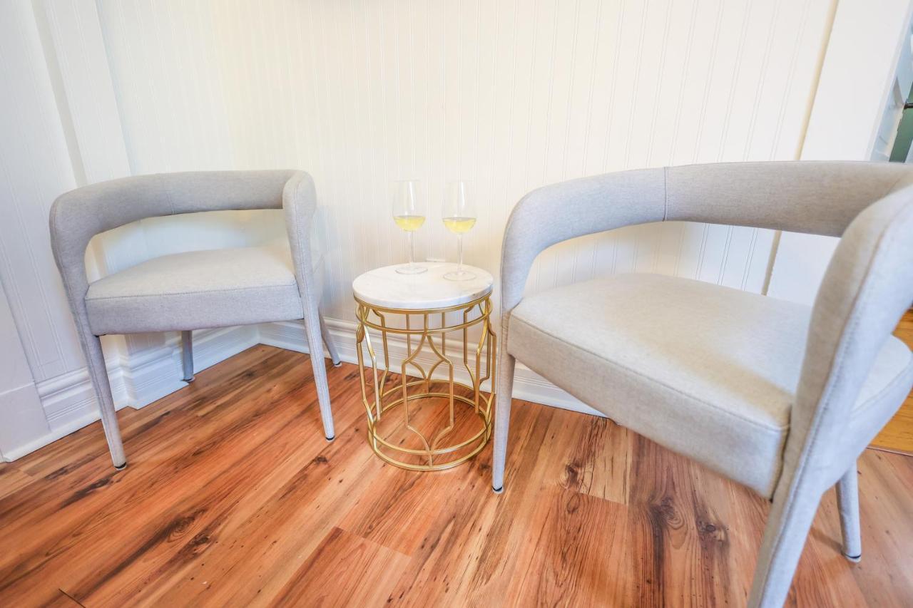 Mahone Bay Bed And Breakfast Экстерьер фото