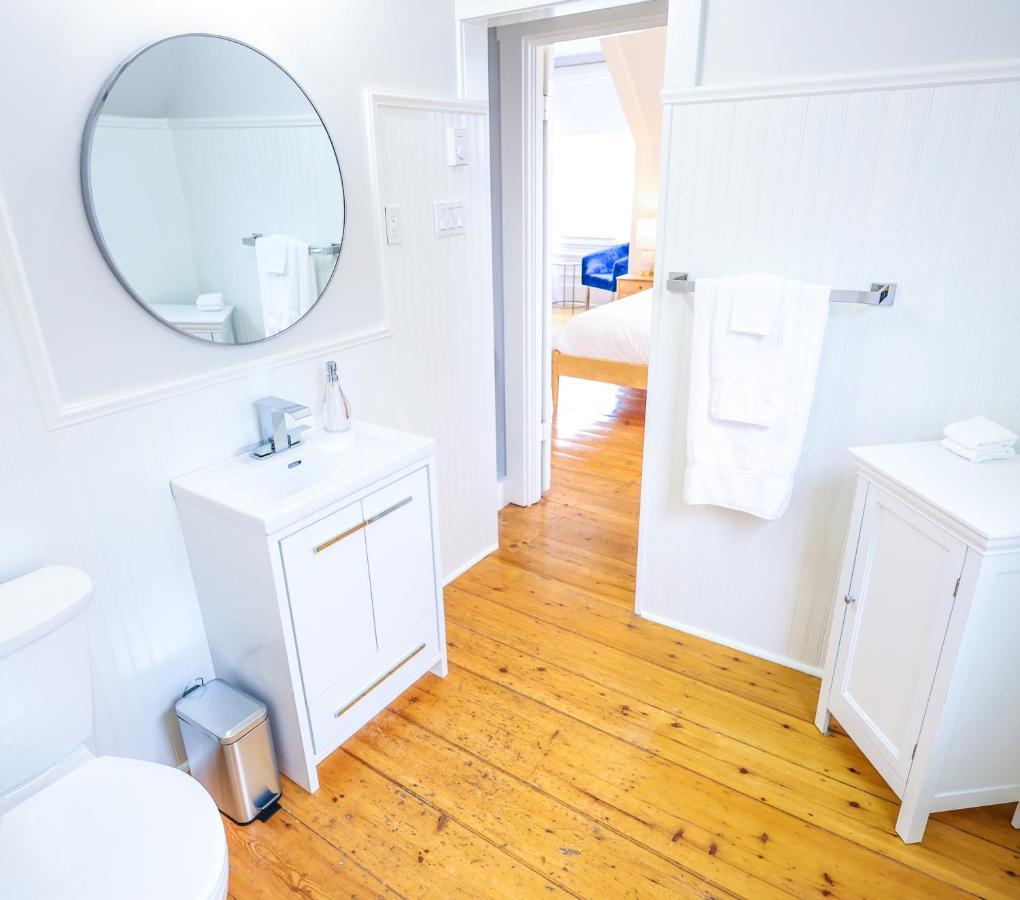 Mahone Bay Bed And Breakfast Экстерьер фото